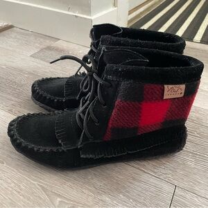 Laurentian Chief Genuine Suede Leather Fringe Moccasin Booties Buffalo Plaid